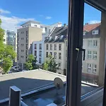 Apartment 5 At Cathedral